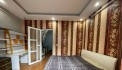 Cho thuê nhà ngõ ô tô tránh 80  Nguyễn Hoàng Tôn, 51m2, MT 4.5m, 5 PN, 14tr